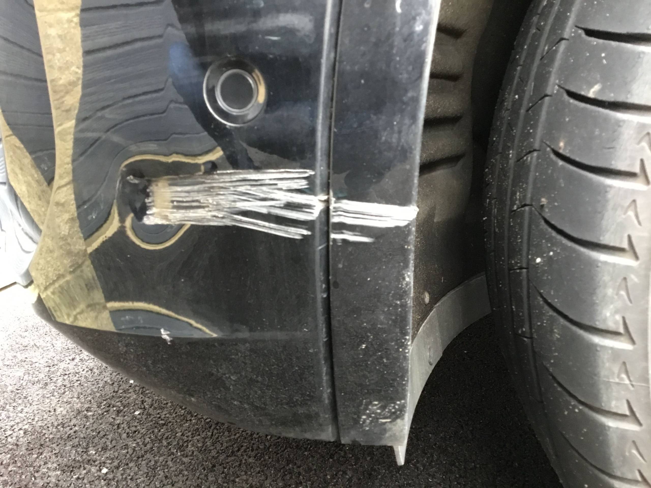 Black VW Touareg – Bumper Dent & Split Repair by PRC Cosmetic Car Repairs Ltd
